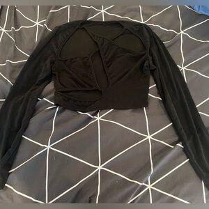 SHEIN Elegant Black Cutout Crop Top